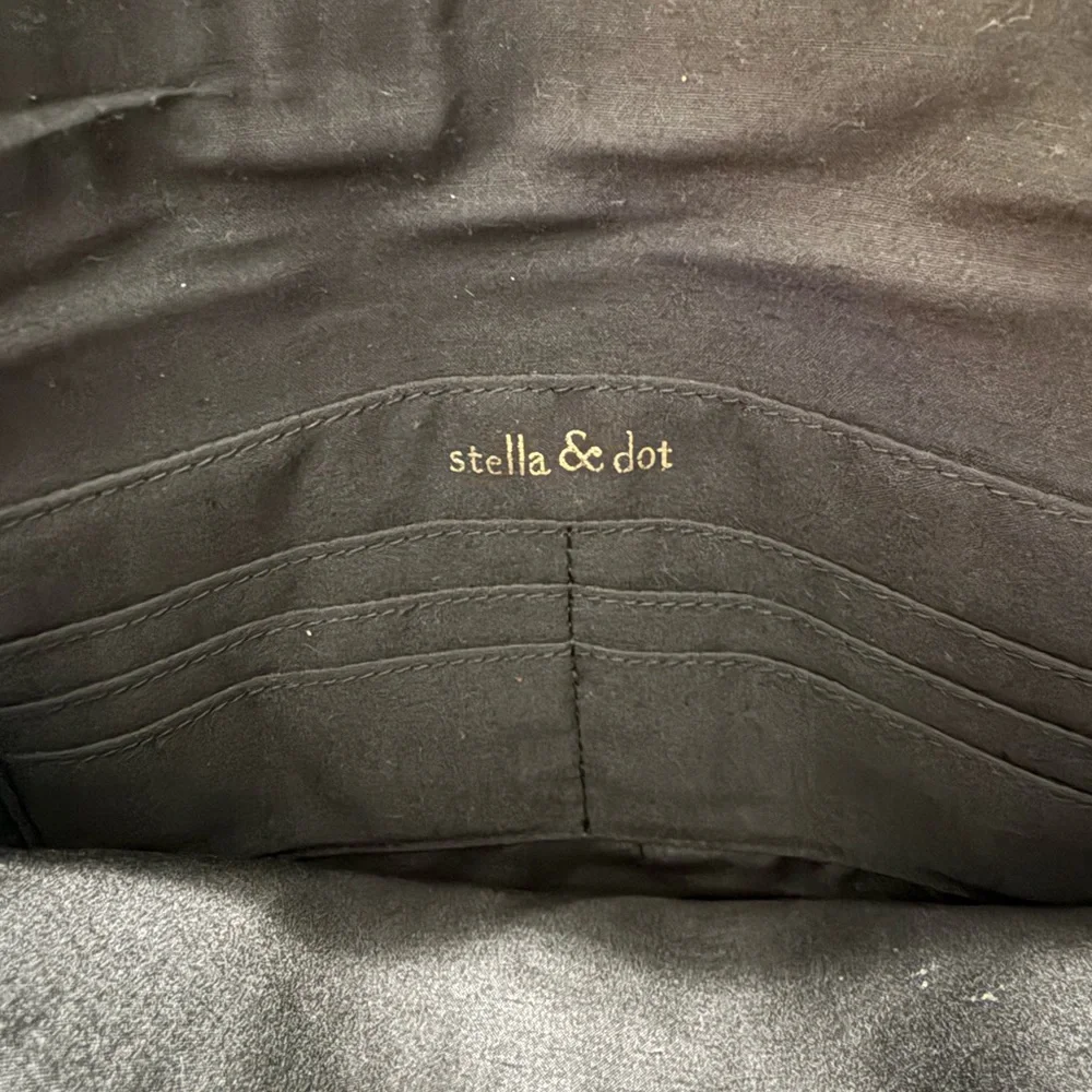 New Large Stella & Dot Taj Hand Woven Colorful Fringe Clutch - Picture 6 of 6